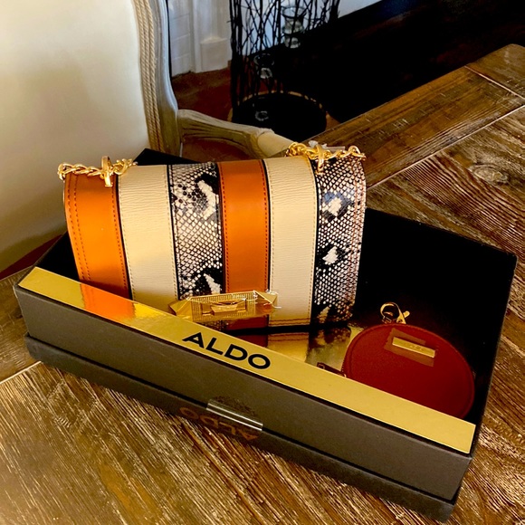 Aldo Bags Nwt Gift Boxed Set Aldo Purse And Matching Detachable Key